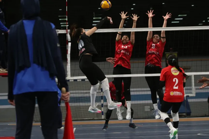 الأهلي يهزم سبورتنج في ثاني جولات كأس السوبر المصري للكرة الطائرة آنسات