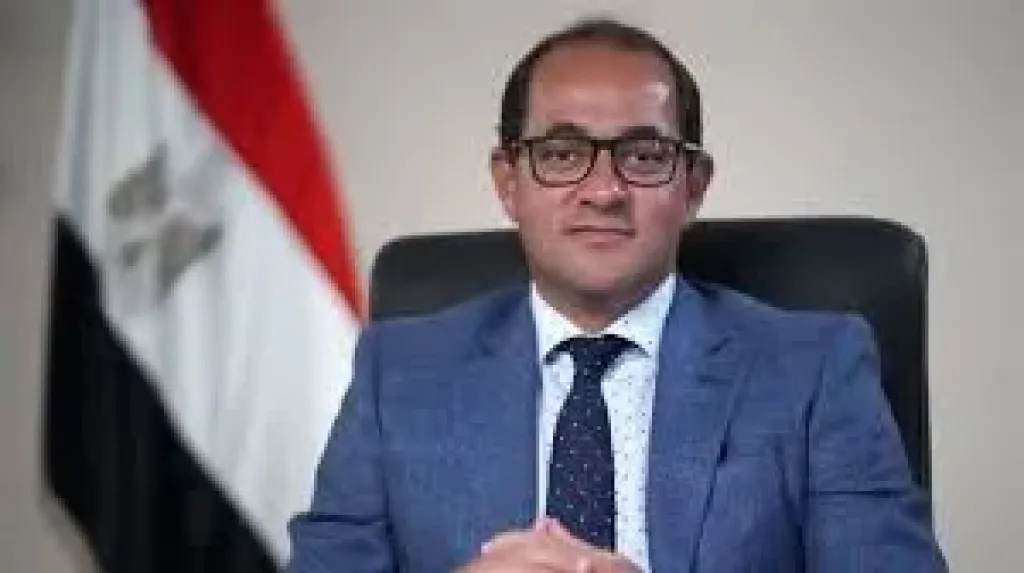 صرف مرتبات العاملين بالدولة بمناسبة شهر رمضان و العمل على تسريع الاجراءات