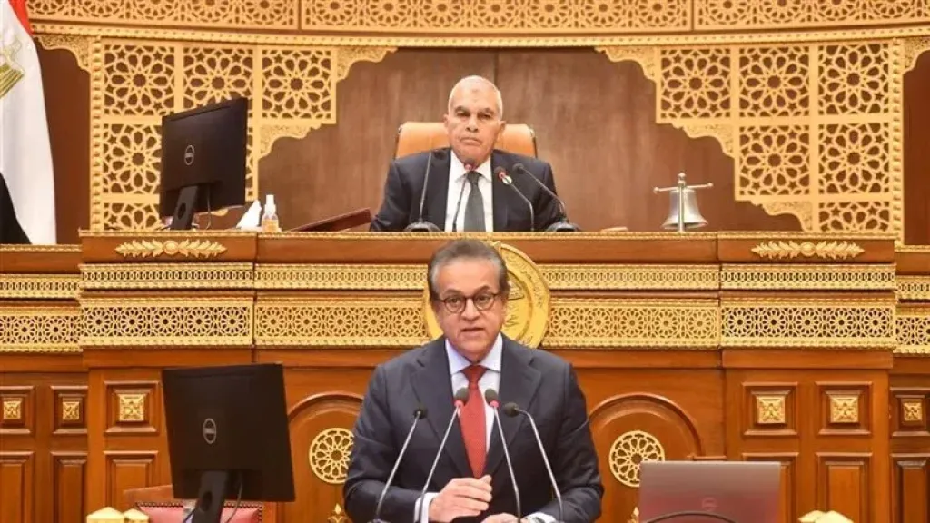 الدكتور خالد عبد الغفار