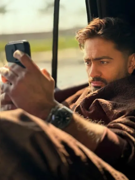 تامر حسني يشارك جمهوره كواليس تصوير عمل جديد.. فما هو؟