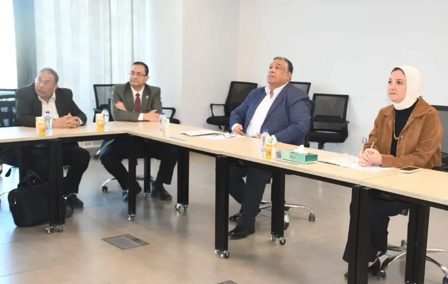 جامعة عين شمس تواصل استعداداتها لتشغيل مركز النانو تكنولوجي كمنصة بحثية رائدة