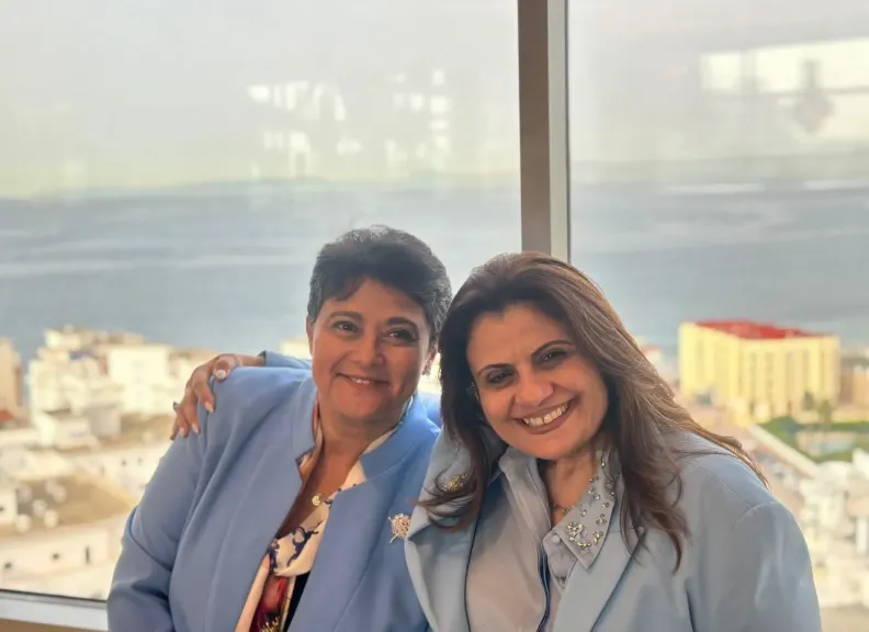 السفيرة نميرة نجم تهنئ سها جندي لاختيارها في لجنة الشخصيات البارزة في آلية مراجعة النظراء الأفريقية