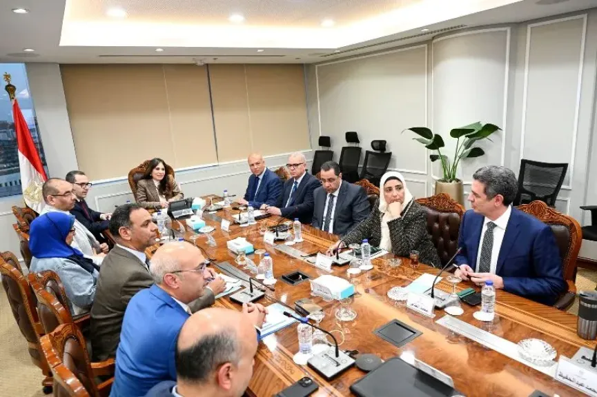 تعزيز التعاون مع الشركة السعودية المصرية ومعدلات تسويق مشروعات هيئة المجتمعات