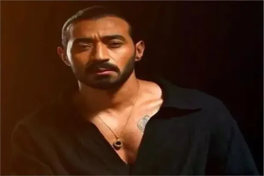 « المشكلة اني مش بتاع شللية»..أحمد بتشان يثير الجدل في أحدث ظهور له