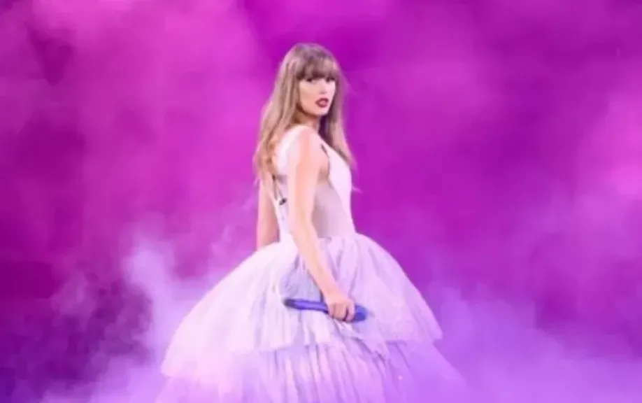 تايلور سويفت تختفي عن الأنظار وتثير الجدل في ظهورها بالمملكة المتحدة