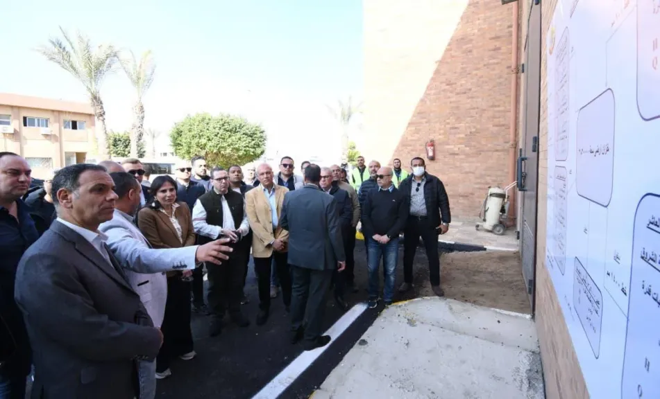 وزيرة الإسكان: تتفقد منطقة الرابية بمدينة الشروق لمتابعة ادخال المرافق واخر الاعمال