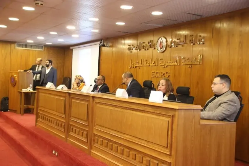 هيئة البترول تستعرض عقود الجيل الجديد في حفر الآبار.. التحول إلى نماذج قائمة على الأداء لزيادة الإنتاج