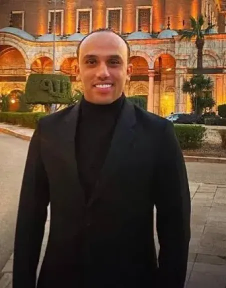 إسلام شقيق الفنانة زينة 