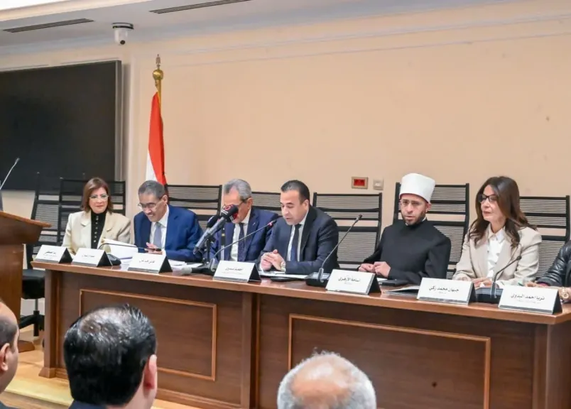 وزيرة الثقافة من البرلمان: لا للمنع المطلق.. والحوار هو الطريق الآمن لتنظيم استخدام الأطفال للسوشيال ميديا