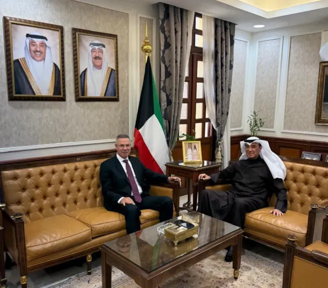 السفير قائد مصطفى يبحث مع مندوب الكويت بالجامعة العربية تطورات الأوضاع بالمنطقة وجهود دعم القضية الفلسطينية