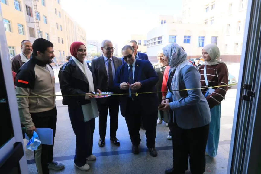 رئيس جامعة كفر الشيخ يفتتح مهرجان الأنشطة الطلابية الرمضانية بجامعة كفر الشيخ الأهلية