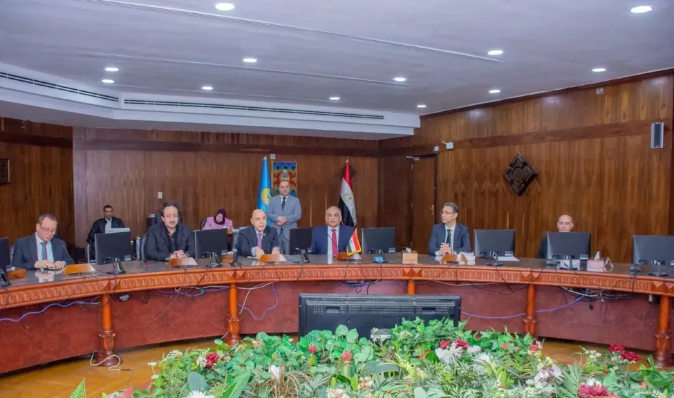 انعقاد مجلس جامعة طنطا الدوري بحضور محافظ الغربية اللواء علاء عبد المعطي