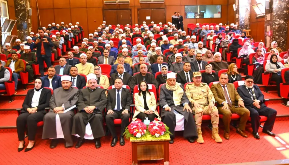 1086 عامًا في رحاب الأزهر الشريف.. محافظ البحيرة تشهد احتفال اليوم السنوي للجامع الأزهر