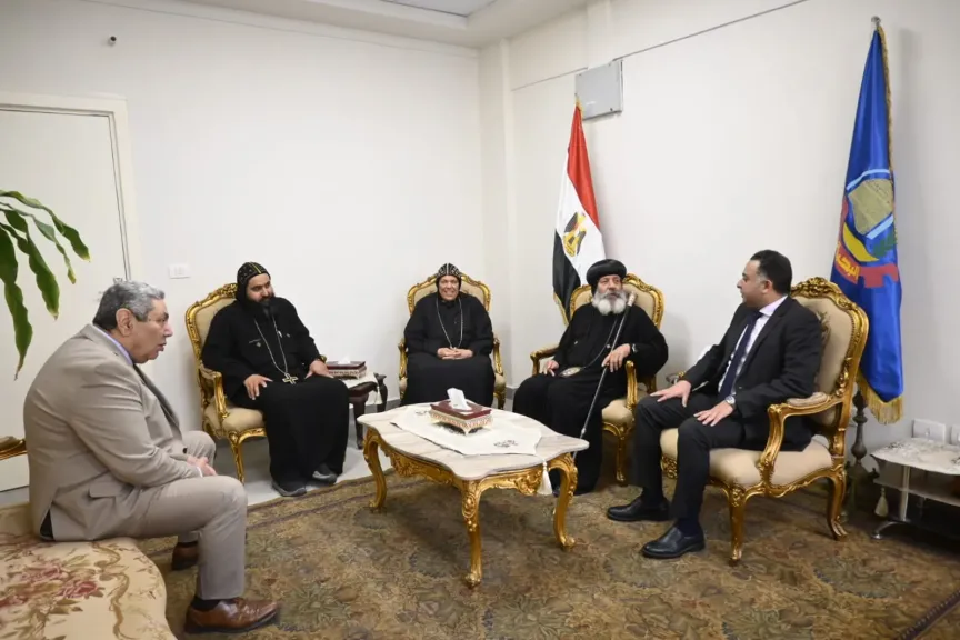 ممثلو الأوقاف والأزهر والكنيسة يهنئون نائب محافظ البحيرة بثقة القيادة السياسية