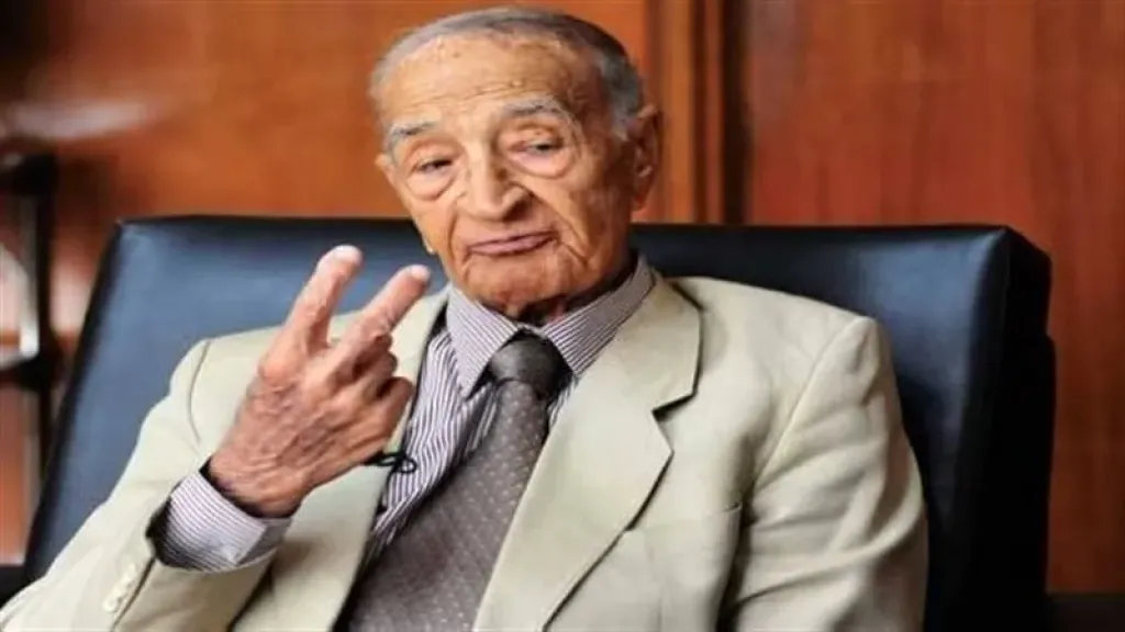 فقد إعلامي بارز: رحيل فهمي عمر يترك فراغًا في الإذاعة المصرية