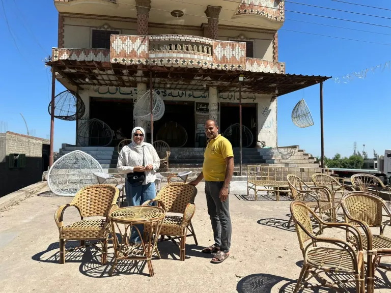 صناعة ”البامبو” بالبحيرة.. أثاث عصري بطابع ريفي من ورشة بسيطة لقصور الخليج وأوروبا