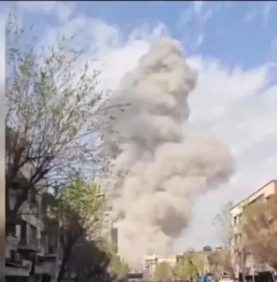 ترامب: أمريكا ستدمر برنامج إيران الصاروخي