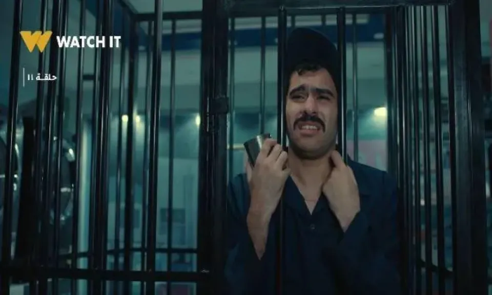 تصاعد درامي يكشف هشاشة فخر النفسية تحت وطأة الديون