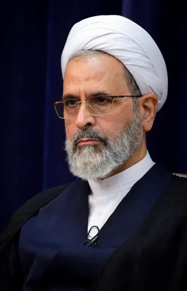 ما بعد خامنئي.. من هو علي رضا أعرافي المكلف بتولي مهام المرشد الإيراني؟