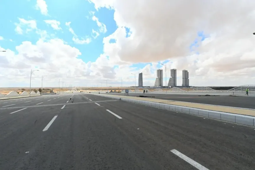 وزيرة الإسكان تتابع أعمال المرافق الرئيسية لمنطقة أبراج الداون تاون وكوبري C19 بالعلمين الجديدة