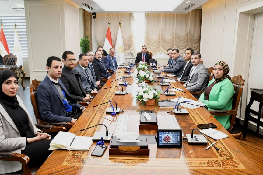 جانب من الاجتماع 