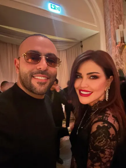 جومانا مراد تعرب عن سعادتها بمشاركة تامر عاشور بتتر مسلسل «اللون الأزرق»