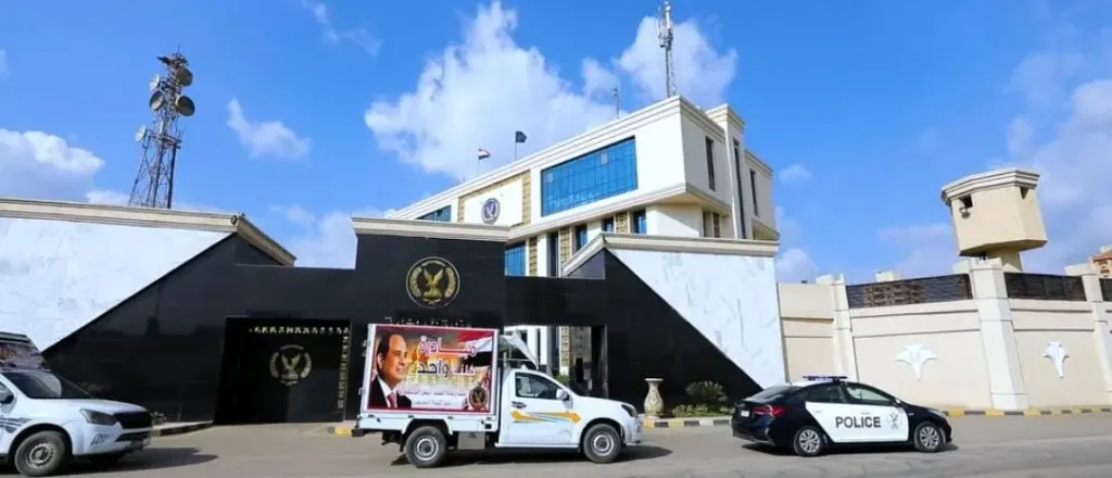 رمضان يجمعنا.. ”مديرية أمن القليوبية” توزع وجبات على المواطنين