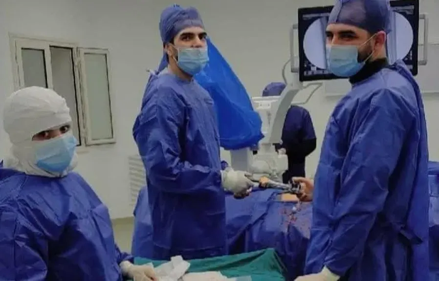 بالقسطرة والبالونات.. مستشفى القناطر يكتب قصة إنقاذ قدم مريض غرغرينا