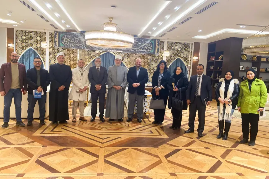 مفتي الجمهورية يبحث مع وفد جامعة العاصمة تعزيز التعاون في بناء الوعي وتصحيح المفاهيم لدى الطلاب