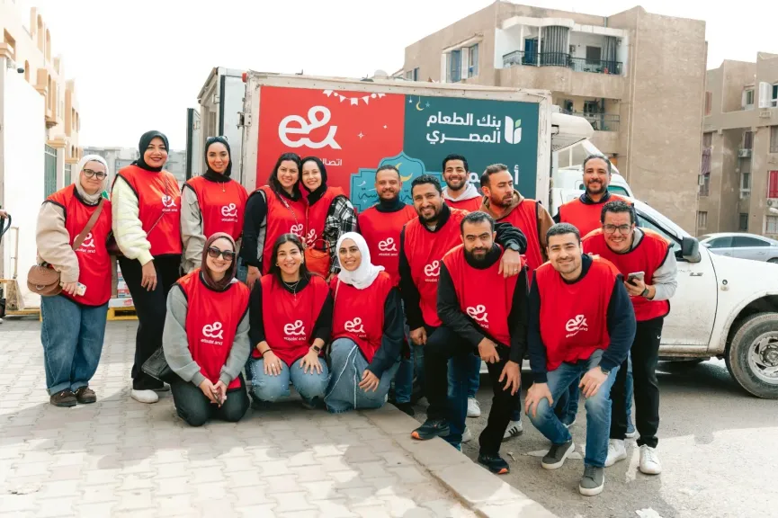 إي آند مصر تطلق مبادرة ”طبق العيلة” لتقديم الوجبات اليومية وتنظم فعاليات إفطار جماعية تحت اسم ”عزومة العيلة”