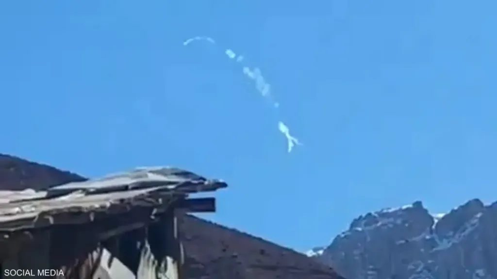 أول اشتباك جوي منذ 1985: مقاتلة إسرائيليةتسقط طائرة إيرانية فوق طهران