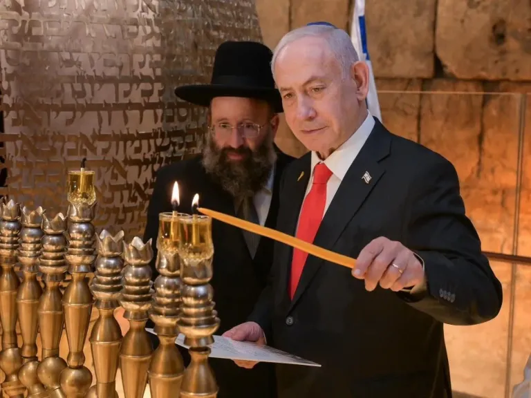 «أحلام إمبراطورية ‏خطيرة».. صحيفة «يديعوت أحرونوت» تفجر مفاجآت ضخمة بشأن رؤية إسرائيل للمنطقة