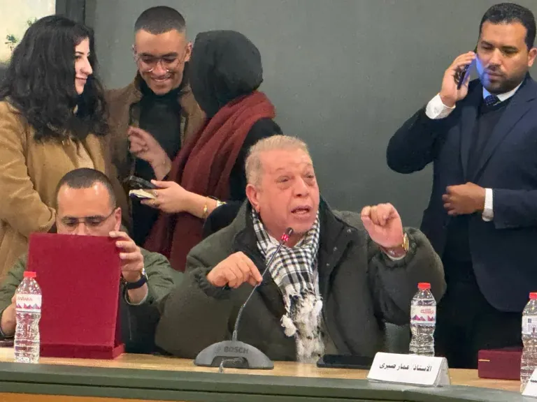 أسامة شرشر يشيد بمسلسل (صحاب الأرض) ويدعو لإنتاج أعمال موجهة للجمهور الأمريكي والأوربي