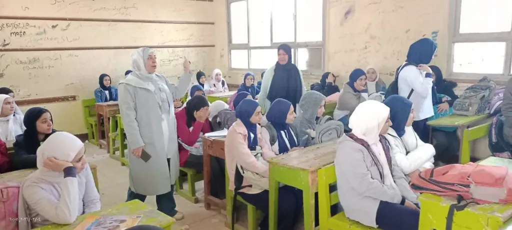 ”قوام سليم وغذاء صحي”.. جامعة بنها تنقل التوعية لطلاب المدارس في شبلنجة