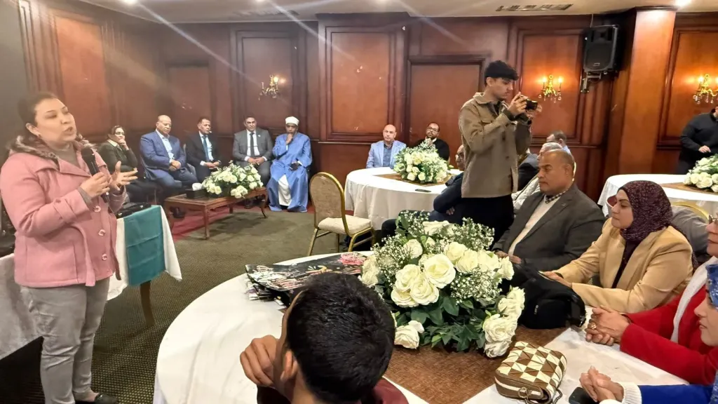 سكرتير عام مساعد  قنا  يشهد ختام مشروع «ابنتي الغالية» وتخريج الدفعة الـ15 في أجواء من التعايش والوحدة الوطنية