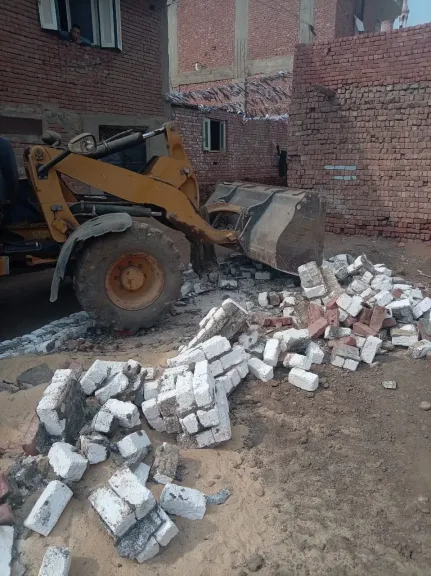 بالصور والأرقام.. حملات الإزالة تسترد نحو ألف متر من أراضي الدولة في شبين القناطر