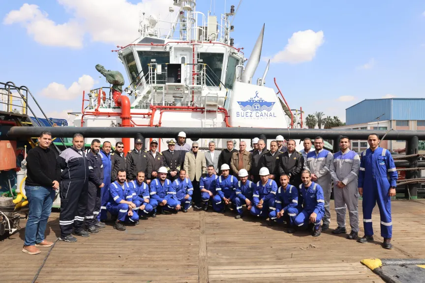 قناة السويس 