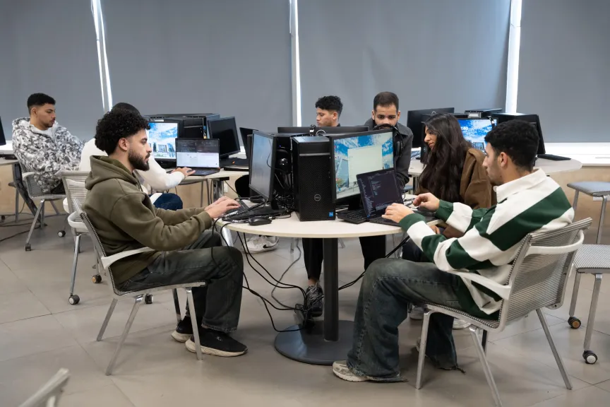 ”مصر للمعلوماتية” ثلاث مشاريع تخرج بالذكاء الاصطناعي مع ”دل العالمية” لتطوير خدمات الرعاية الصحية والمرور