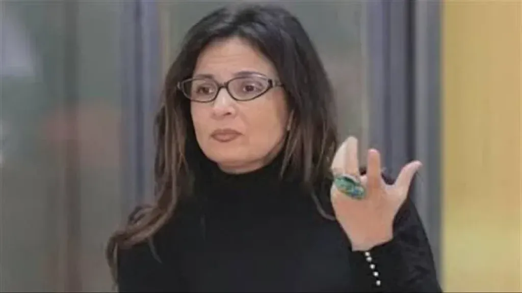  الدكتورة جيهان زكي