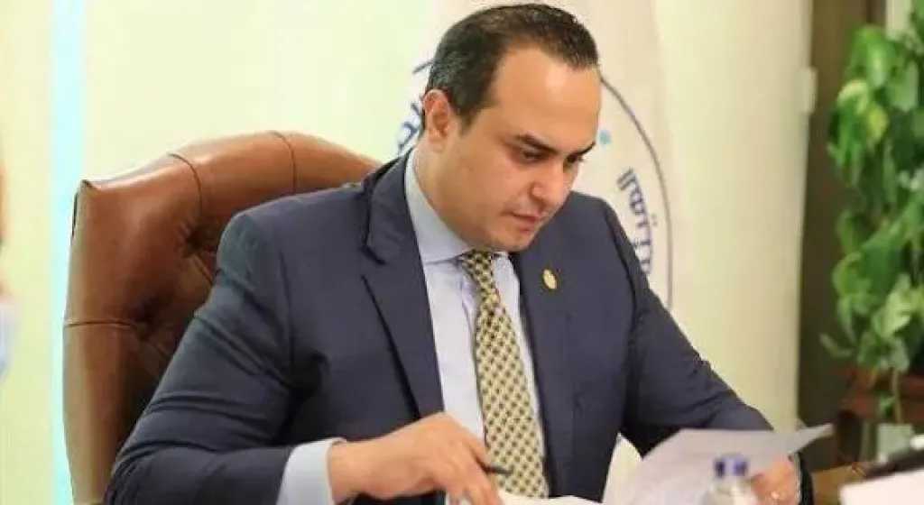 تكليف قيادات جديدة لإدارة فروع هيئة الرعاية الصحية.. ونواب جدد لمديري الأقصر والإسماعيلية وجنوب سيناء وأسوان