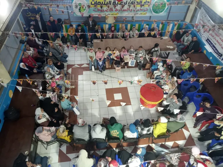 بالتعاون مع وزارة الشباب والرياضة ..جامعة كفر الشيخ تنظم اليوم الكشفي الترويحي والإفطار الجماعي بدار الحنان لليتيمات