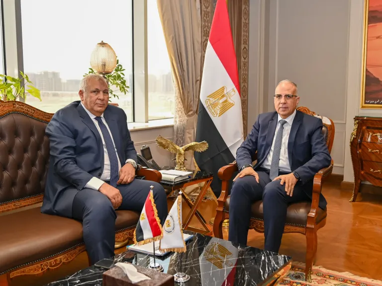 الري: مشروعات جديدة لحماية مطروح من أخطار السيول وتعزيز إدارة المياه