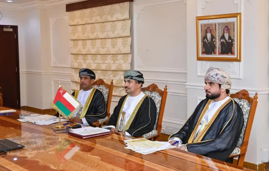 خلال اجتماع استثنائي لمجلس التعاون لدول الخليج : سلطنة عُمان تؤكد ضرورة أن يكون الخطاب الإعلامي متوازنًا ومسؤولًا يعزز الاستقرار