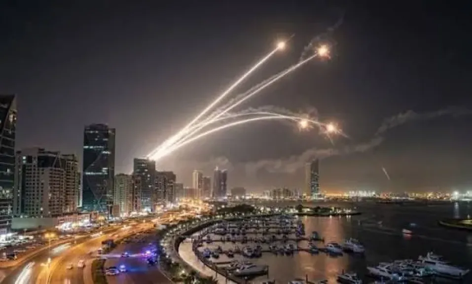 تحركات مصرية مكثفة لخفض التصعيد وتأكيد على ضرورة تشكيل قوة عربية مشتركة