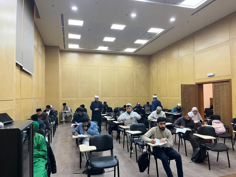 دار الإفتاء المصرية تعقد امتحان القبول للالتحاق بالبرنامج التدريبي الدائم للوافدين (دفعة 20) لعام 2026