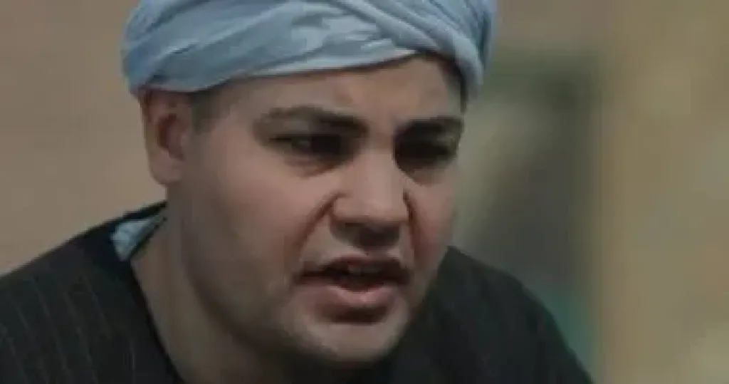 بشخصية التربي الشرير.. تفاعل واسعًا من التواصل الإجتماعي مع عمرو صحصاح عقب ظهوره ب” على كلاى ”