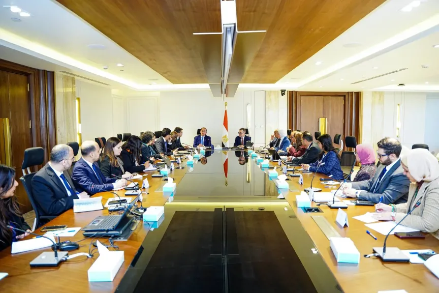 التخطيط” و”المالية” يبحثان مع وفد “البنك الدولي”و الأفريقي ” آليات مبتكرة لتمويل مشروعات البنية التحتية في مصر