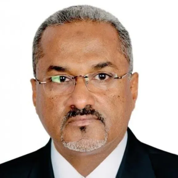 ثلاثة مسارات عملية لتطبيق اللامركزية في المحافظات اليمنية