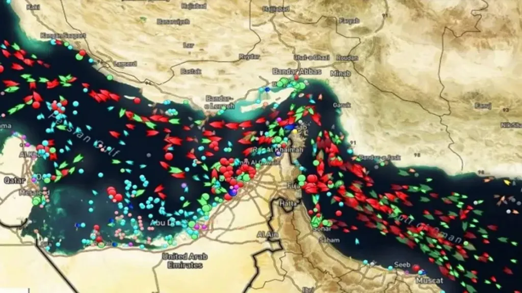تحالف بحري تقوده واشنطن لمواجهة أخطر ورقة ضغط إيرانية..مضيق هرمز على حافة الانفجار.