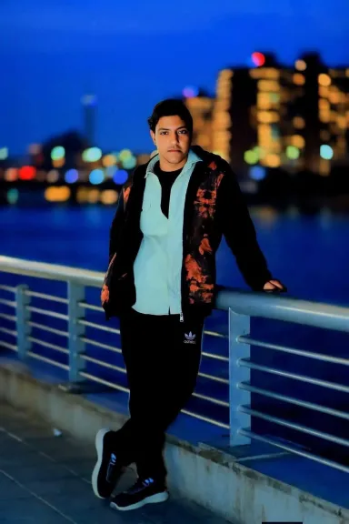 بعد بحث 4 أيام.. العثور على جثمان الشاب الغريق داخل ترعة في قنا